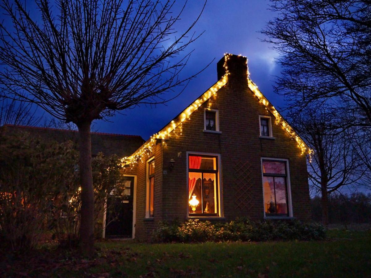 'Us Waldhuske' Villa Burgum ภายนอก รูปภาพ